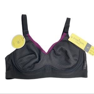 Triumph Triaction Sports Bra NWT